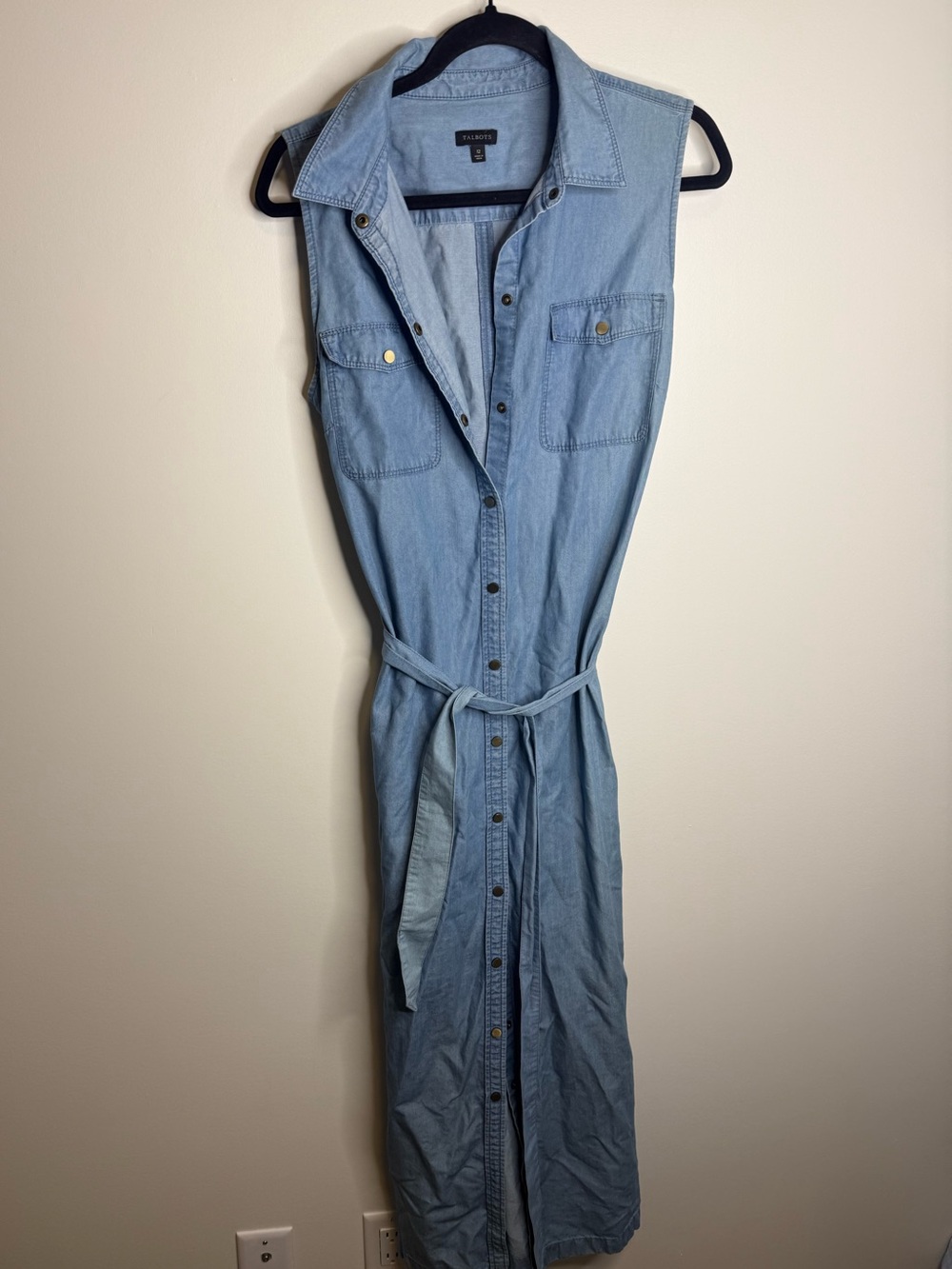 Talbots Light Blue Sleeveless Chambray Jumpsuit with Tie Waist size 12 denim